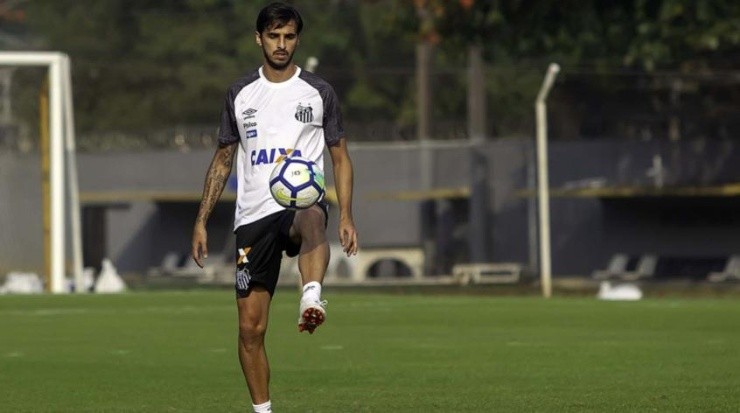 Bryan Ruiz tenta uma rescisaoamigavel com o peixe