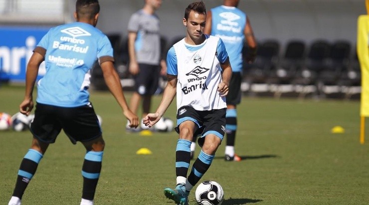Tontini: de saída para o Caxias (Foto: Lucas Uebel/Grêmio/Divulgação)