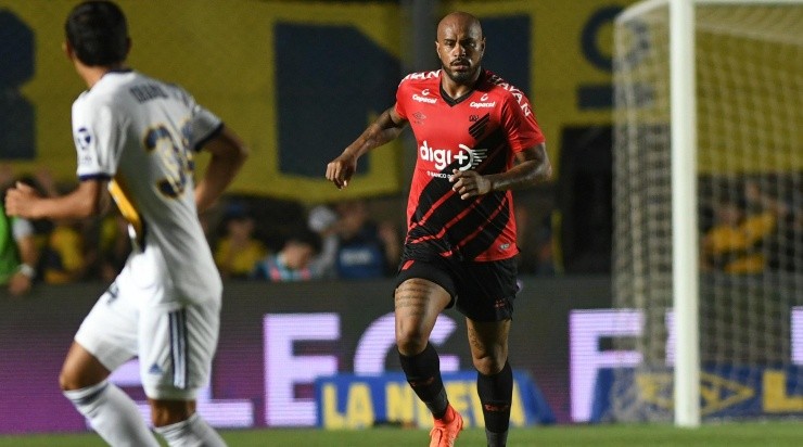 Thiago Heleno: quer aposentar no Furacão (Foto: Miguel Locatelli/Site Oficial do Athletico/Divulgação)