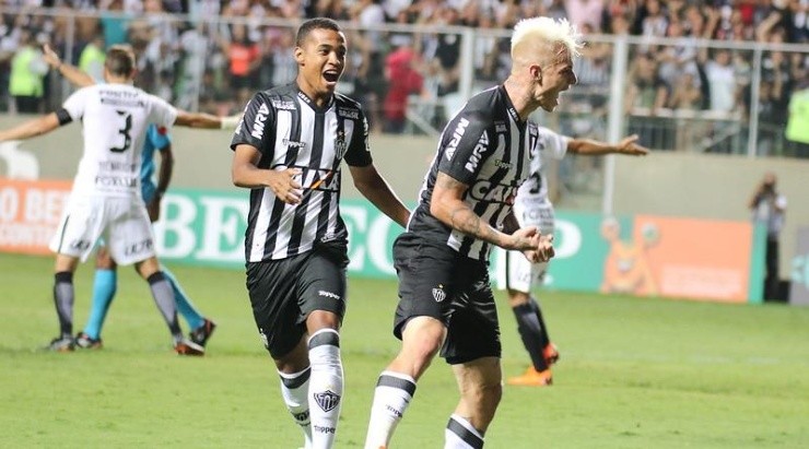 Róger Guedes: negociações encerradas (Foto: Bruno Cantini/Atlético-MG/Divulgação)