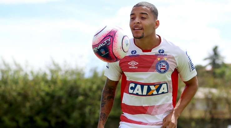 Gregore interessa a Vanderlei Luxemburgo pela capacidade de desarmes. Foto:Felipe Oliveira / EC Bahia