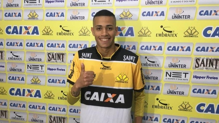 2018 no Criciúma: meia foi emprestado após “puxão de orelha” de Renato (Foto: Fernando Ribeiro/www.criciuma.com.br/Divulgação)