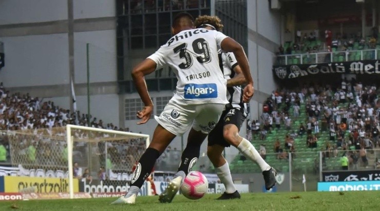 Tailson já foi comparado a Rodrygo pelo talento e pode jogar Série B pelo Cruzeiro em 2020. Foto: Ivan Storti/Santos FC