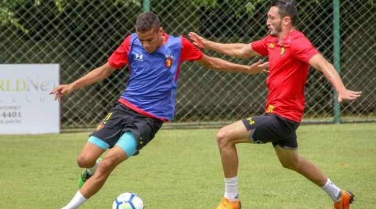 Elias é cria das categorias de base do Sport e pode ser vendido ao Athletico em definitivo. Foto: Divulgação