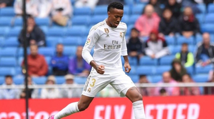 Militão foi pedido por Mourinho.