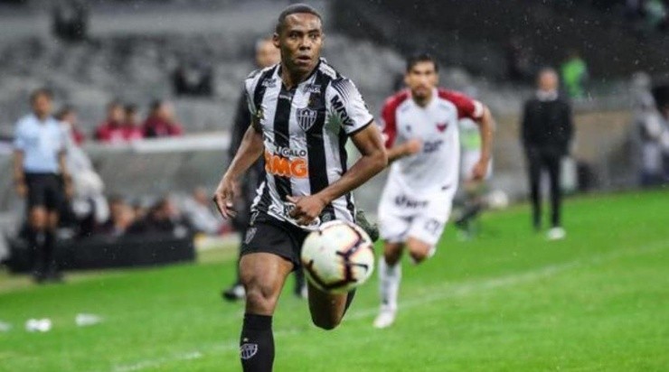 Elias teve boa passagem pelo Galo.
