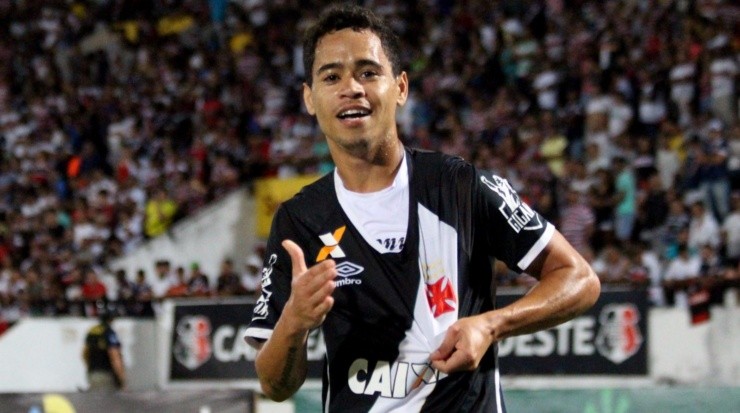 Yago Pikachu é o recordista de jogos e de gols do atual elenco do Vasco. Foto: Divulgaçao/Twitter