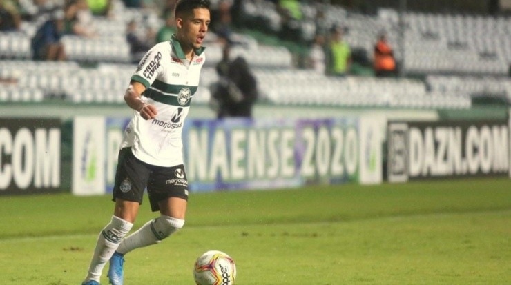 Yan Couto deve continuar no Coritiba até o final do ano – Foto: Divulgação/Coritiba.