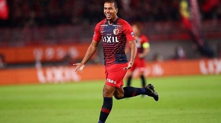 Bueno pode pintar no Galo nos próximos dias – Foto: Divulgação/Kashima Antlers.