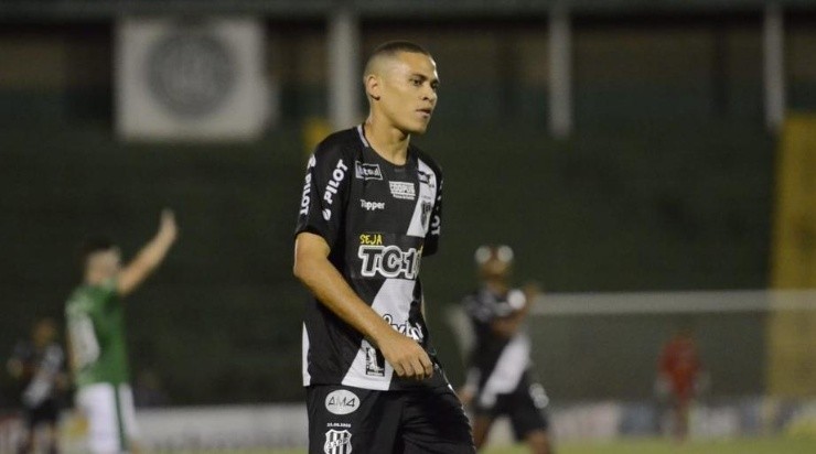 De acordo com Jorge Nicola, João Paulo pode ser o novo reforço do Corinthians. Foto: Divulgação