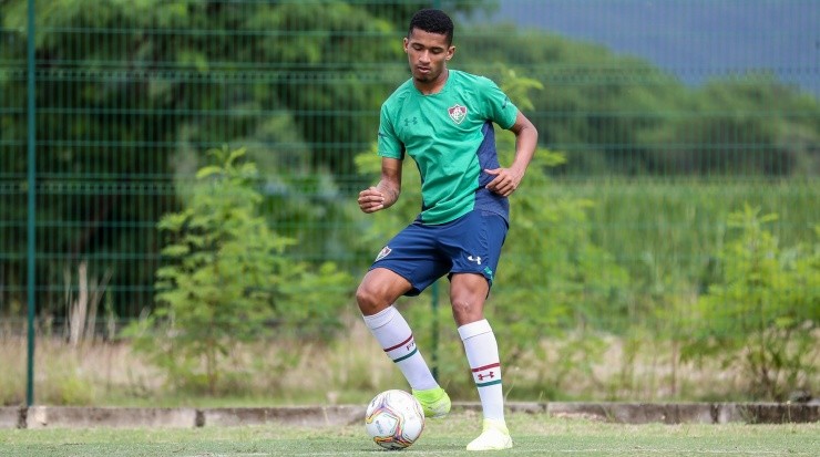 FOTO: LUCAS MERÇON / FLUMINENSE F.C. / DIVULGAÇÃO