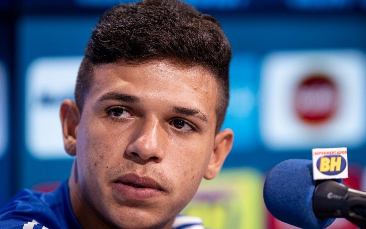 Jadsom: na mira de outros clubes (Foto: Gustavo Aleixo/Cruzeiro/Divulgação)