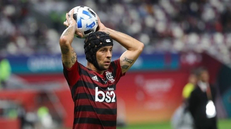 Rafinha pode ganhar um concorrência de Andrés Herrera em breve. Foto: Getty Images