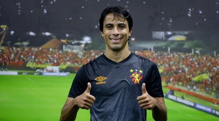 Ricardinho está à disposição de Daniel Paulista para a partida contra o Vasco. Foto: Divulgação