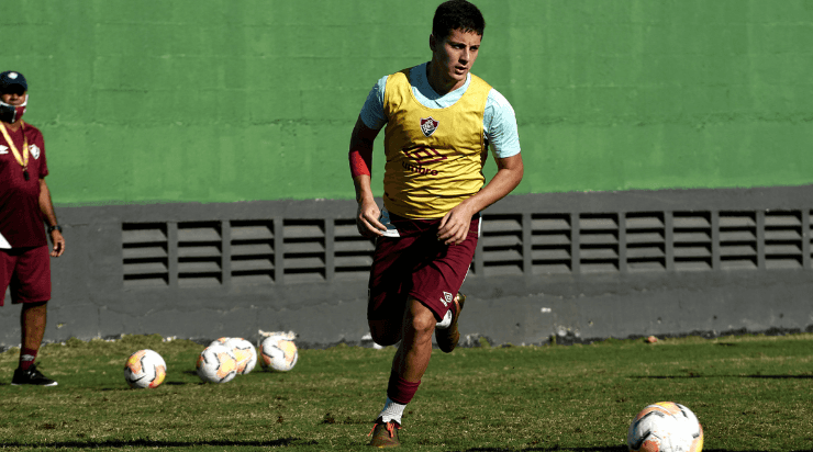 Matheus Cassini tem contrato até o final deste ano – Foto: Reprodução/Twitter.