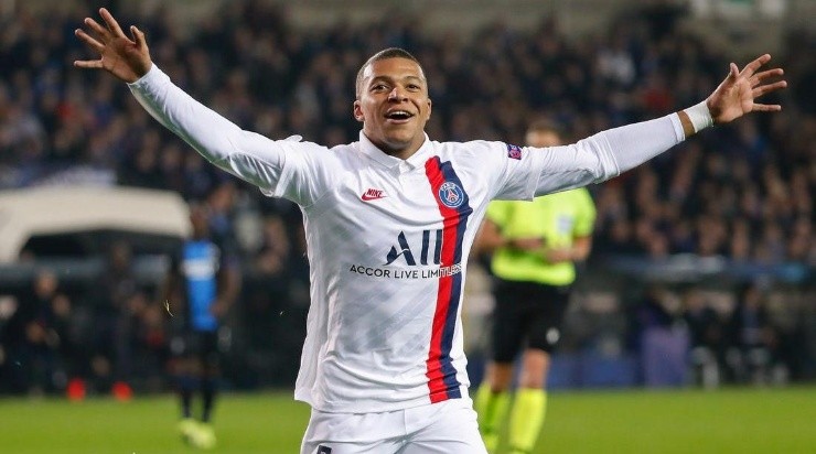 Mbappé tem sua renovação com o PSG travada.