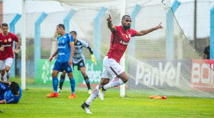 Thales deve ser negociado – Foto: Ricardo Duarte/Internacional.