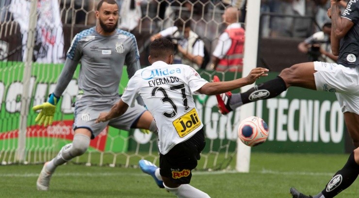 Everaldo não vinha ganhando oportunidades com Tiago Nunes – Foto: Daniel Augusto Jr/Corinthians.