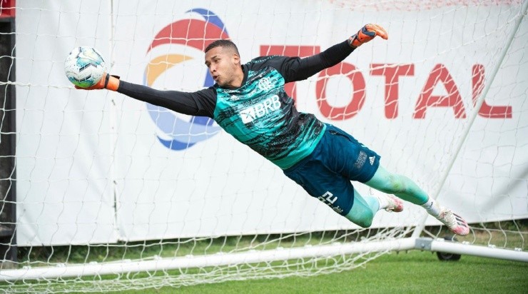 Gabriel ganhou oportunidades com a ausência dos titulares – Foto: Alexandre Vidal/Flamengo.