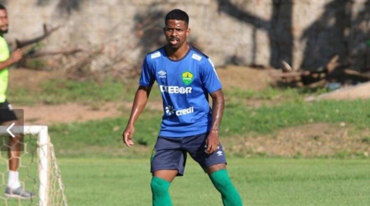 Hayner vem sendo muito elogiado na Série B – Foto: Divulgação/Cuiabá.