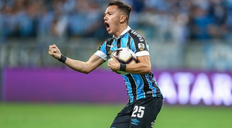 Pepê ainda é dúvida para a partida – Foto: Lucas Uebel/Grêmio.