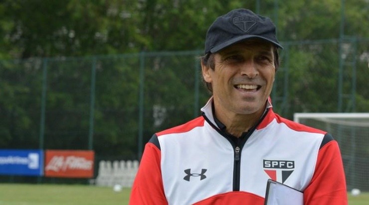 Miltom Cruz quando estava no comando do São Paulo. Foto: Rubens Chiri