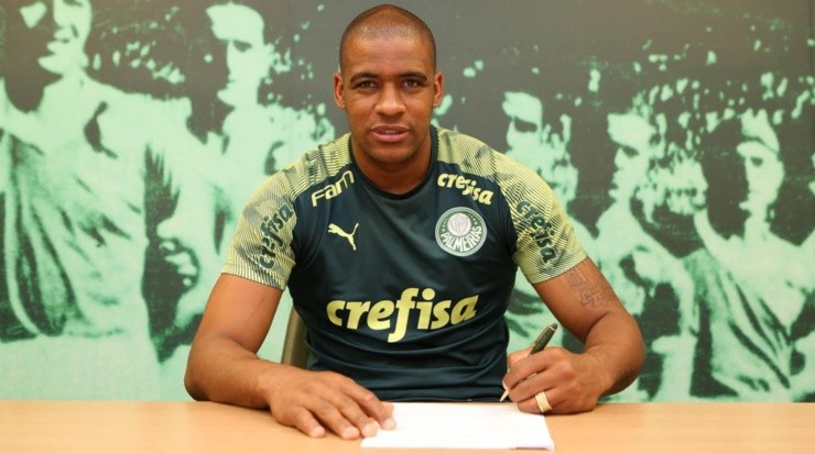 Jaílson renovou com o Palmerias até 2021. Foto: César Greco/Palmeiras