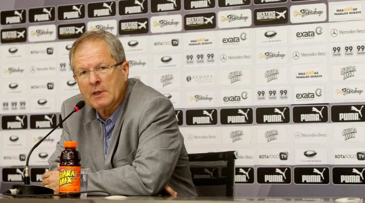 CEP: dirigente avaliou saídas recentes (Foto: Vitor Silva / SSPress / Flickr Oficial do Botafogo / Divulgaçao)