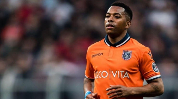 Robinho foi pedido por Luxemburgo.