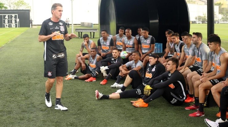 Treinador quer mudar a postura do elenco - Foto: Rodrigo Coca/Corinthians Treinador quer mudar a postura do elenco - Foto: Rodrigo Coca/Corinthians