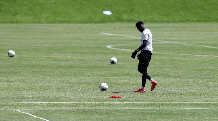 Moisés Caicedo é um dos pedidos do técnico. Foto: Getty Images 