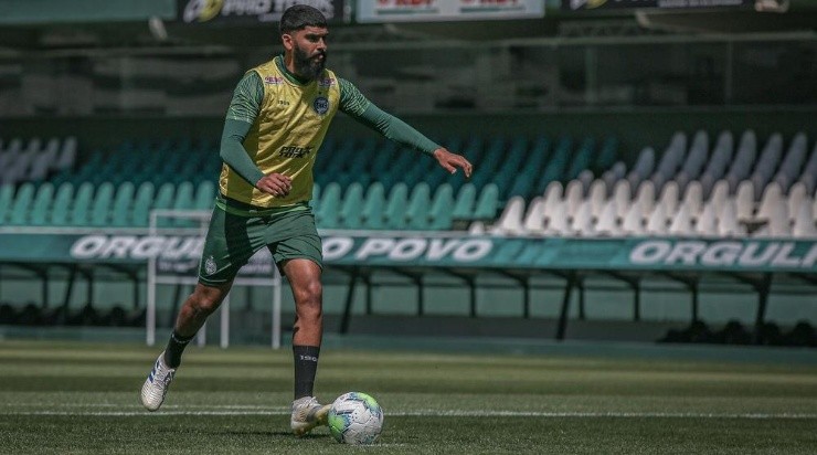 Filemon: de volta aos treinos (Foto: Divulgação/Coritiba)