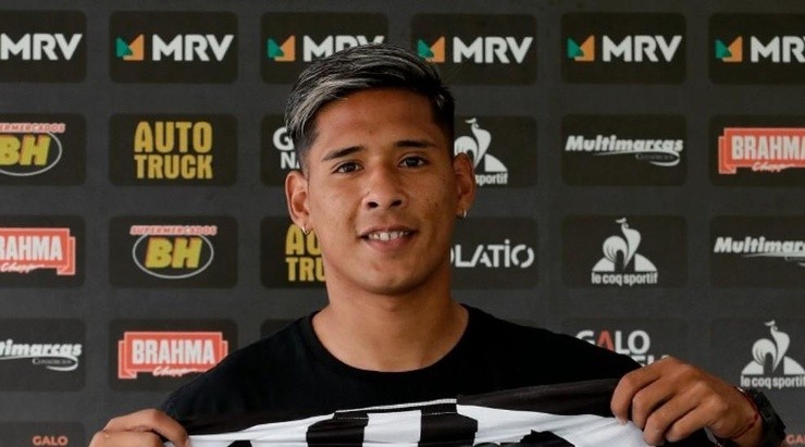 Zaracho vestirá a camisa 15 no Galo (Foto: Twitter Atlético-MG)