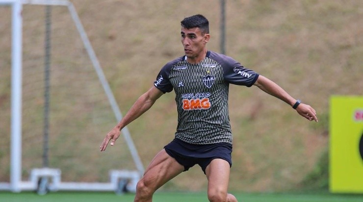 Junior Alonso em treino do Atlético-MG (Foto: Divulgação/Atlético-MG)