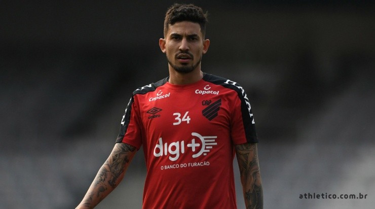 Pedro Henrique: fora de ação (Foto: Fabio Wosniak/Site Oficial/Divulgação)