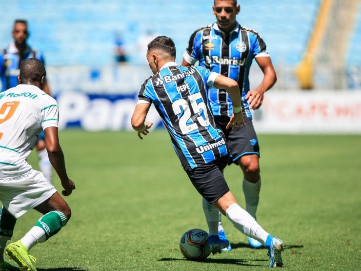 Em fevereiro: Grêmio ganhou por 3x0 pelo Gauchão (Foto: Divulgação/Grêmio)