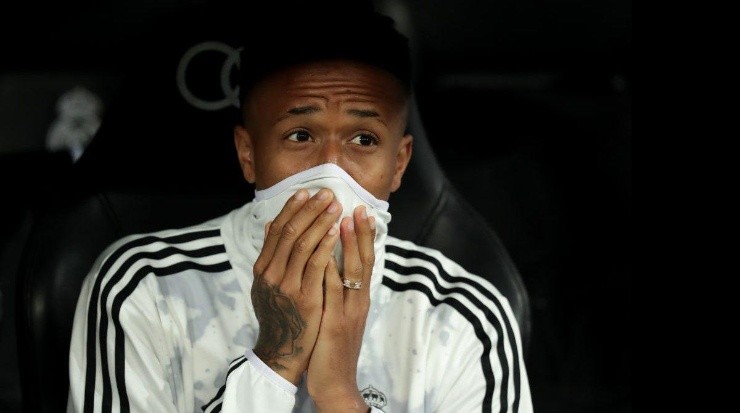 Militão está fora da partida após testar positivo - Foto: Getty Images.