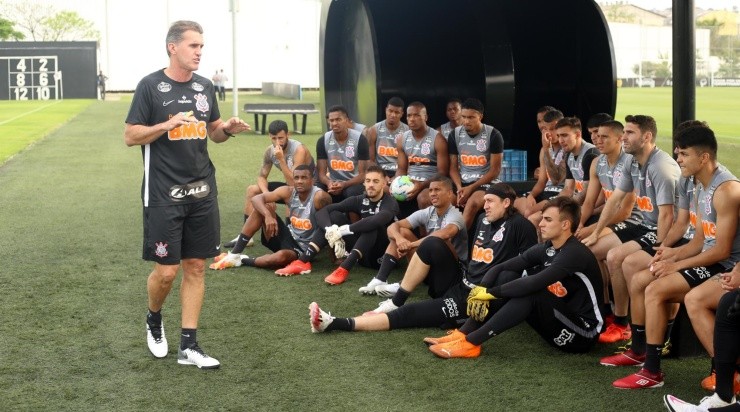 Treinador terá muitos desfalques no elenco - Foto: Rodrigo Coca/Corinthians.
