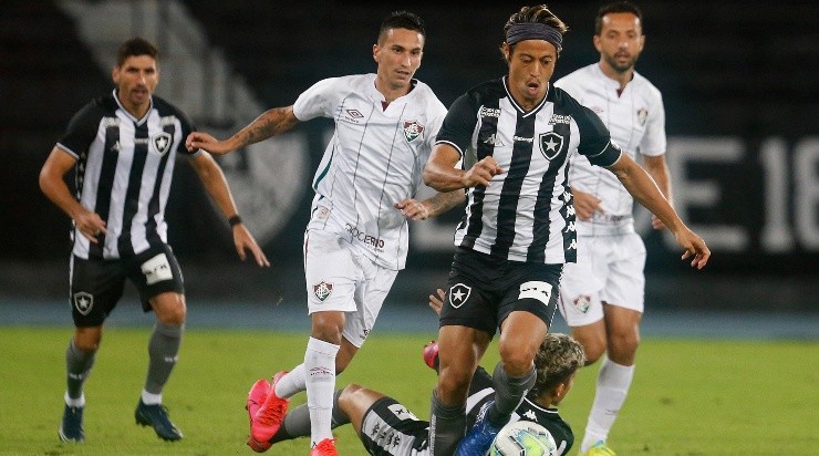 Honda: volta ao time (Foto: Vitor Silva/Botafogo/Divulgação)