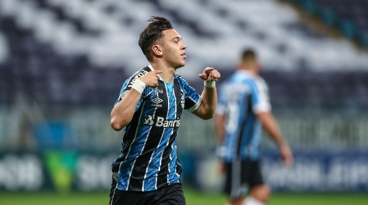 Pepê vem sendo o homem de confiança para Renato - Foto: Lucas Uebel/Grêmio.