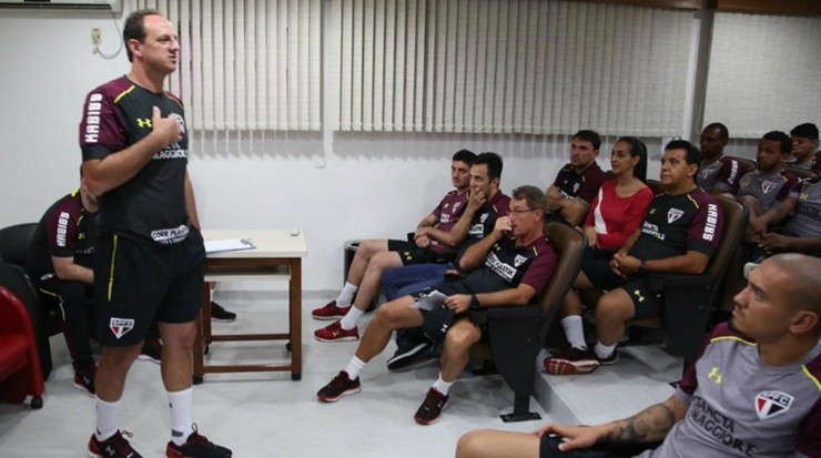 Passagem de Ceni pelo Tricolor não foi das melhores - Foto: Rubens Chiri/São Paulo FC.