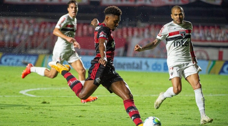 Vitinho teve chance de recolocar o Fla no jogo, mas desperdiçou o pênalti - Foto: Alexandre Vidal/Flamengo. Vitinho teve chance de recolocar o Fla no jogo, mas desperdiçou o pênalti - Foto: Alexandre Vidal/Flamengo.