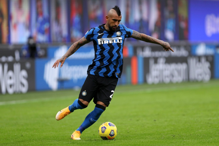 Arturo Vidal em campo pela Inter. (Foto: Getty Images)