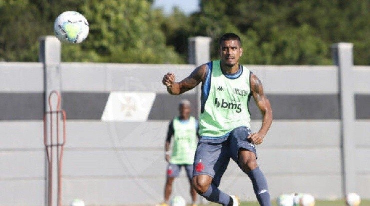 Léo Matos vem sendo o titular absoluto - Foto: Rafael Ribeiro/Vasco. Léo Matos vem sendo o titular absoluto - Foto: Rafael Ribeiro/Vasco.
