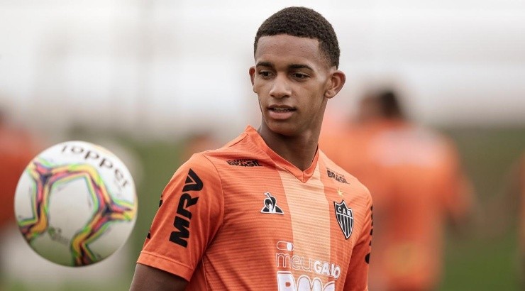 Dylan também foi flagrado na balada -  Foto: Bruno Cantini/Atlético.