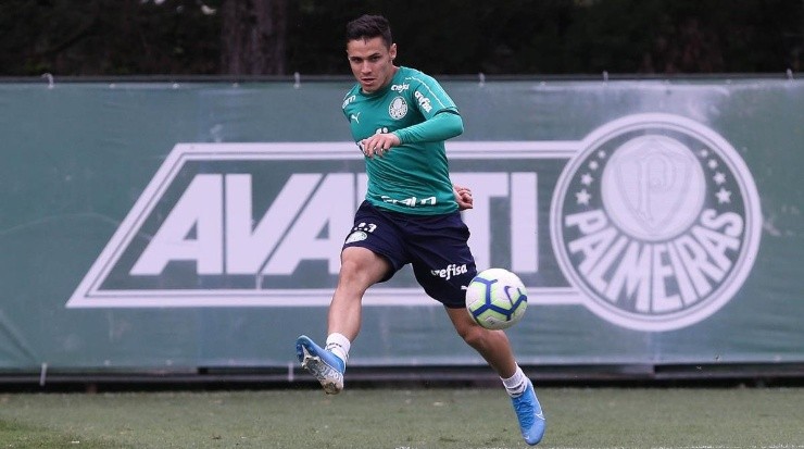 Meia está em ótima fase -  Foto: Cesar Greco/SEP.