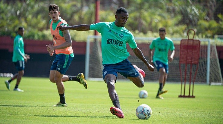 Torcida pede mais oportunidades para Ramon - Foto: Alexandre Vidal/Flamengo.