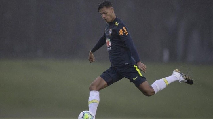 Sousa segue na seleção. CBF não liberou – Foto: Lucas Figueiredo/CBF