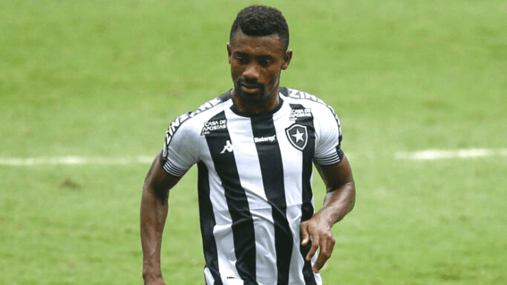 Kalou quer ajudar o Botafogo a sair dessa situação. (Foto: Getty Images)