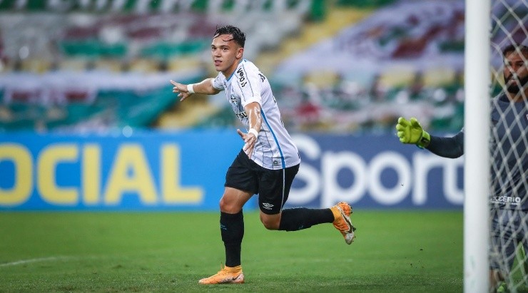 Pepê: já foi procurado por alguns clubes, como Porto (POR) e Wolverhampton (ING) (Foto: Lucas Uebel/Grêmio/Divulgação)